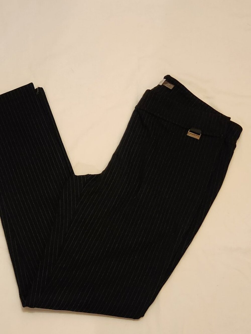Calvin Klein dress pants sz M 8 10 black pinstripe VGUC